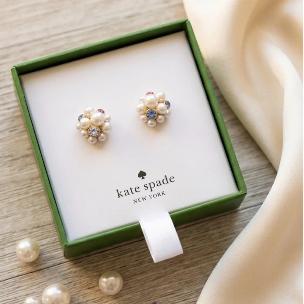 NWT kate spade Pearl Caviar Cluster Stud Earrings - Cream Mult KL707 - Picture 2 of 5